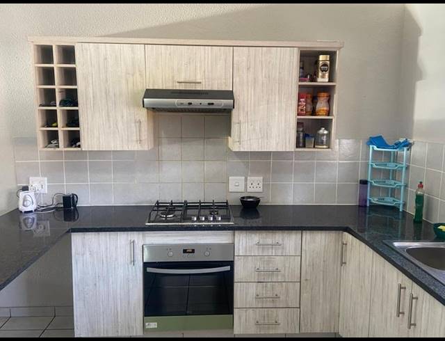 3 BEDROOM TOWNHOUSE FOR SALE IN NEWMARKET